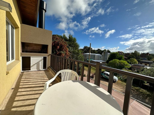 Complejo De 5 Departamentos A La Venta En Valeria Del Mar, A 200 Mts De La Playa. Valeria King