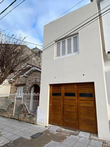 Imagen 3 de 30 de Casa En Venta, Zona Guemes.