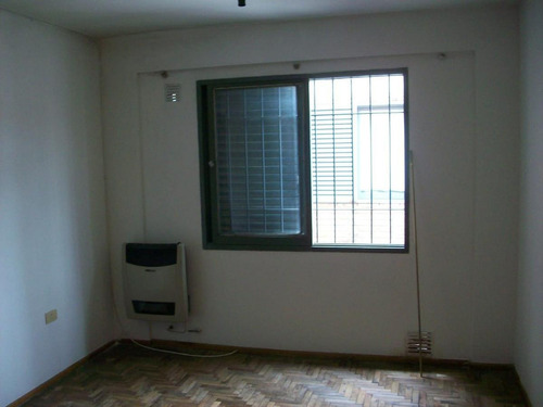 Imagen 7 de 25 de Departamento - Alberdi