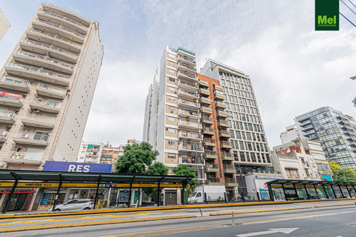 Tres Ambientes En Alquiler Con Cochera