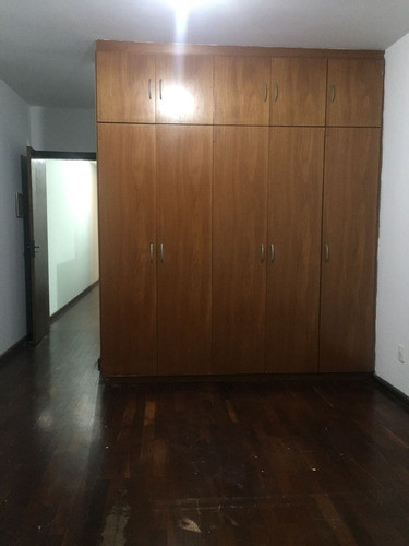 Imagem 14 de 24 de Sobrado Lindo Com 3 Dormitorios Grandes Ja Com Armarios Fl25