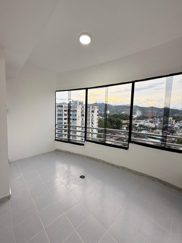 Apartamento En El Viñedo Res. Torres Blancas - Rc