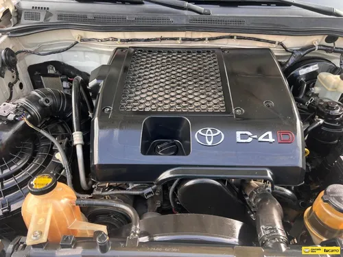 Toyota Hilux Srv