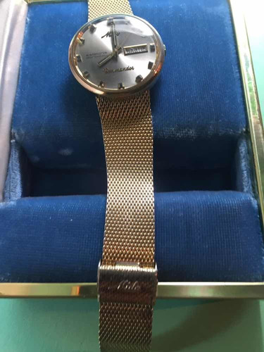 Imagen 5 de 10 de Reloj Automático Commander