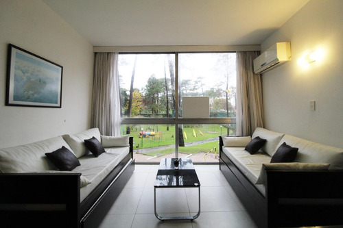 Imagen 2 de 6 de Apartamento - Playa Mansa