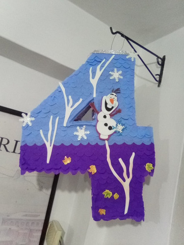Imagen 4 de 9 de Piñatas