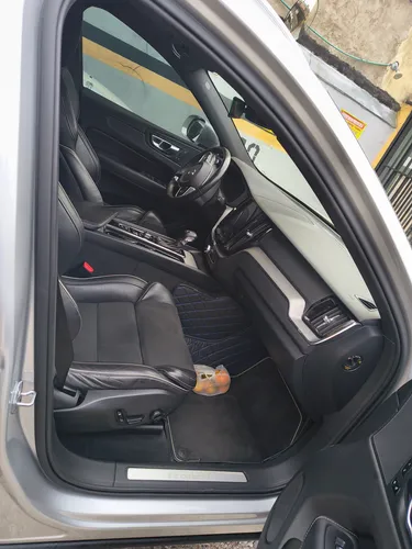 Volvo XC60 2.0 T5 Awd R-design