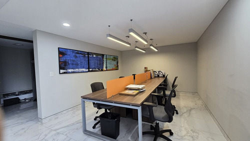 Casa Para Oficinas En Venta En Jardines Del Pedregal