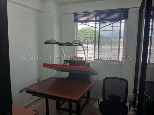 Imagen 10 de 15 de Oficina En Venta Naguanagua Cercana A Clinica Metropolitana Carabobo