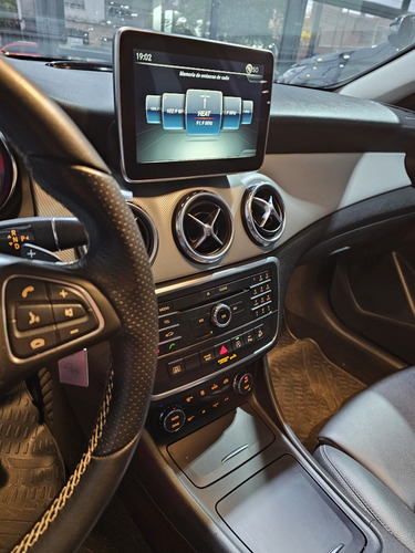 Mercedes-Benz Clase GLA 1.6 Gla250 At Sport B.efficiency