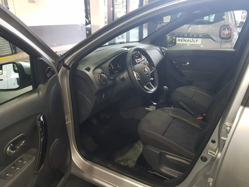 Imagen 5 de 15 de Renault Logan Zen Esp Hsa (ca)