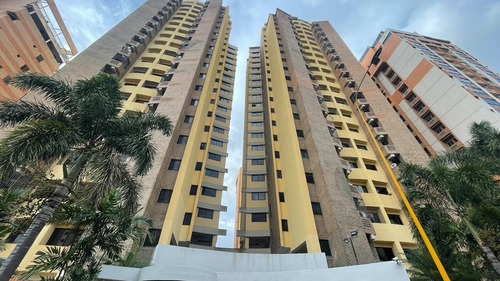 En Alquiler Apartamento Amoblado En La Trigaleña Alta Valencia. 1588 Inmobiliaria Maggi.