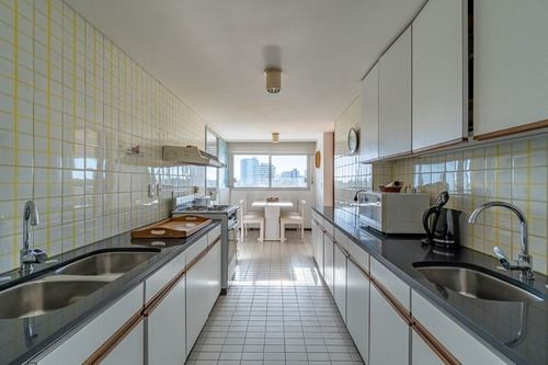 Imagen 12 de 21 de Apartamento 3 Dormitorios En Playa Brava, Punta Del Este - Tiburon 1