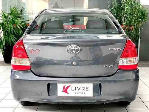 Toyota Etios Sd Xs 1.5 Mt