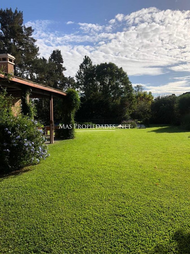 Imagen 7 de 16 de Casa En Venta En Guillermo E Hudson Abril Club De Campo 6 Ambientes