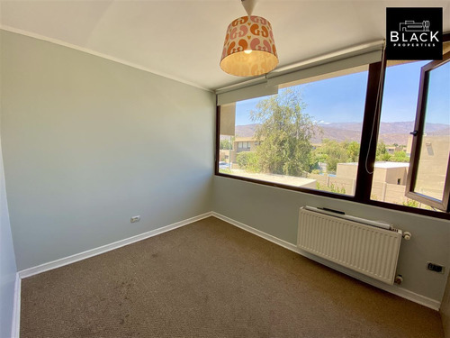 Linda Casa En Venta En Chicureo Norte, Colina