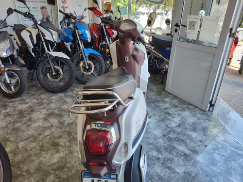 Imagen 4 de 19 de Benelli Seta 125cc Puertomotoslp