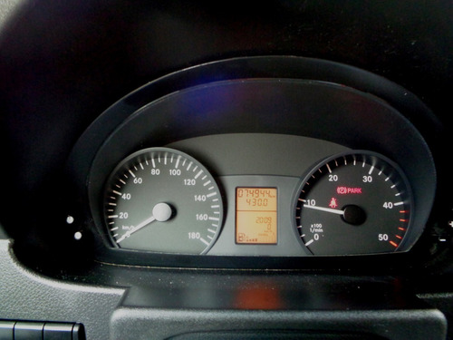 Imagem 14 de 14 de Mercedes Sprinter 313 Bau -caminhonete