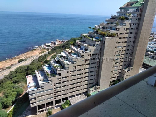 Imagen 13 de 15 de Apto. En Venta Playa Grande #23-13409 Johana Blan 04123368346