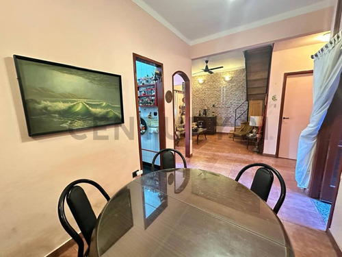 Venta Ph 5 Ambientes Con Quincho Y Terraza