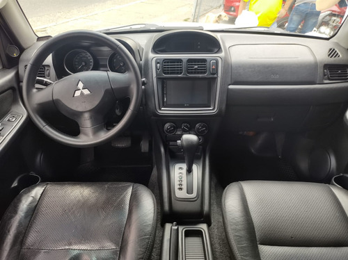 Mitsubishi Pajero TR4 2.0 4X2 16V 140CV FLEX 4P AUTOMÁTICO