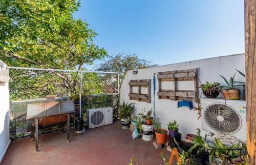 Duplex En Florida A Dos Cuadras De Av. Maipú Y 5 De Caba.