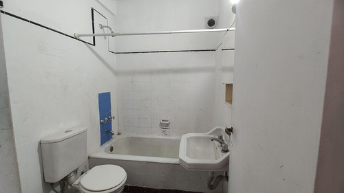 Venta Depto 2 Ambientes Floresta Zona Comercial