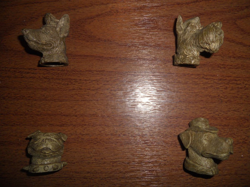 Lote De 4 Figuras De Bustos De Razas Caninas ( Purina )
