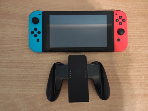 Nintendo Switch 32gb + 2 Juegos