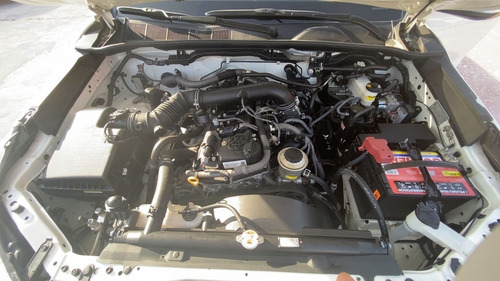 Imagen 13 de 14 de Toyota Hilux Sr 2017