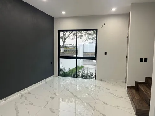 Venta De Hermosa Casa Con Excelentes Acabados En La Rioja Colima Al Noreste