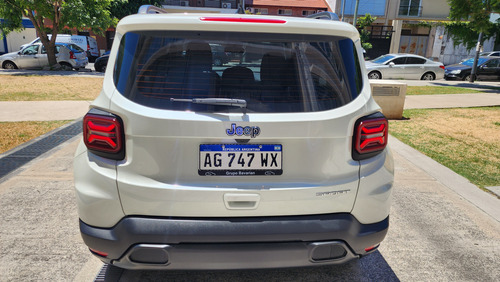 Jeep Renegade 1.8 Sport At6