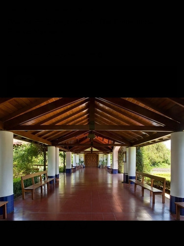 Imagen 2 de 10 de Vendo Parcela En Jardin Del Pilar Memorial Linda Ubicacion
