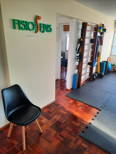 Fisioterapia A Domicilio O En Clinica. Rehabilitacion