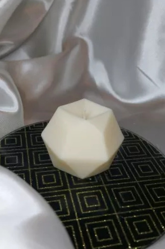Velas Decorativas Aromáticas D Soya Manzana Geométrica 4pack