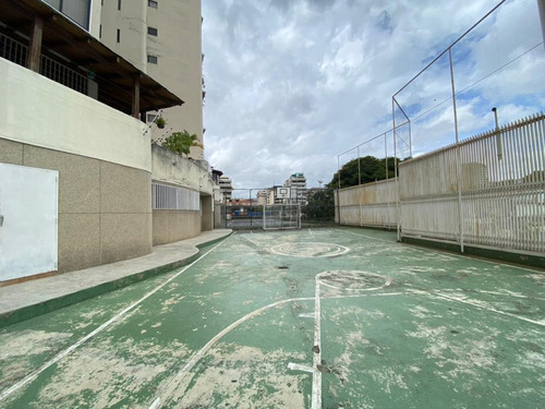 Imagen 13 de 14 de Se Vende Apto 217m² -3h+s/3b+s/2p En La Campiña
