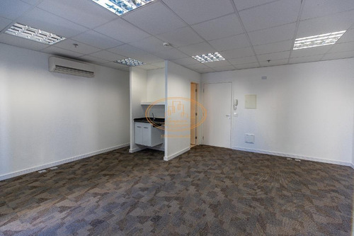 Sala Comercial Localizado(a) No Bairro Moema Em São Paulo / São Paulo - 18483:927089