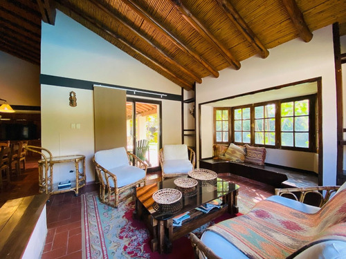 Casa En Venta En El Huerto - La Puntilla