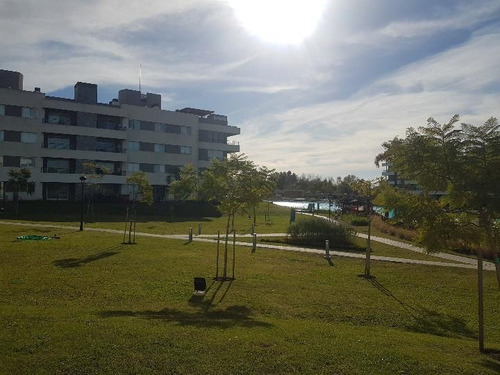 Imagen 3 de 30 de Departamento - Lagoon Pilar 2 Amb En Pb Con Jardín Y Cochera