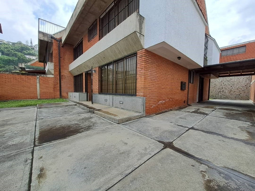 Imagen 3 de 28 de Se Vende Casa 264m2 5h+s/5b/4p Colinas De Santa Monica 6191