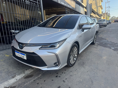 Toyota Corolla 1.8 Altis Hybrid Flex Aut. 4p Hibrido Flex