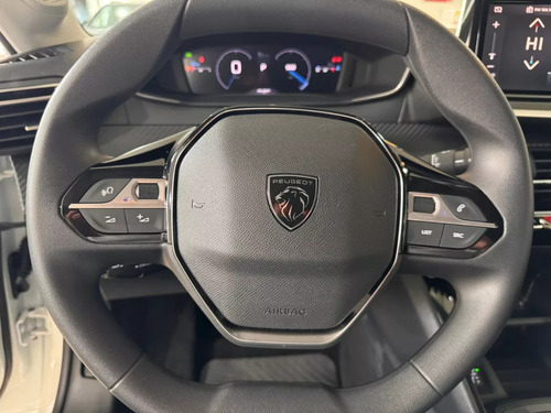 Peugeot 208 1.6 Allure At