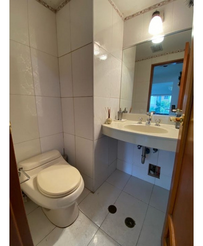 Se Alquila Apto 130m2 3h+s/3b+s/2p Las Mesetas