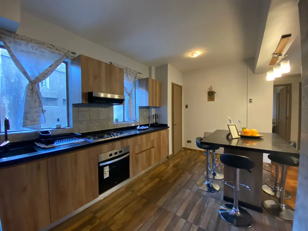 Imagen 5 de 22 de Venta Depto Totalmente Amoblado 3h 2b En Lastarria - Ic