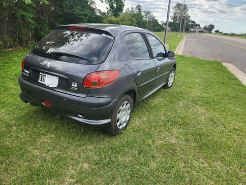 Peugeot 206 1.4 Generation Plus 75cv