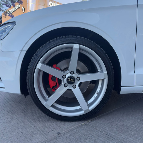 Audi A3 1.8 Sedán Ambiente At