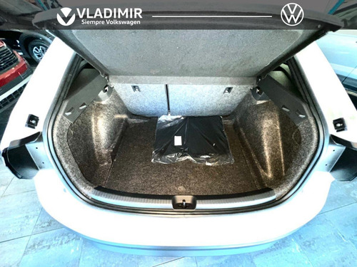 Imagen 15 de 16 de Volkswagen Nivus Highline 1.0 2023 0km