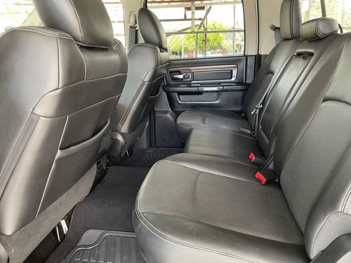 Imagen 13 de 13 de Dodge Ram Laramie 4x4
