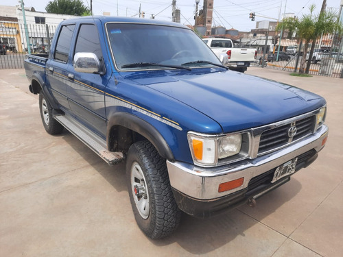 Toyota Hilux 4x4.c/d.sr5.1998
