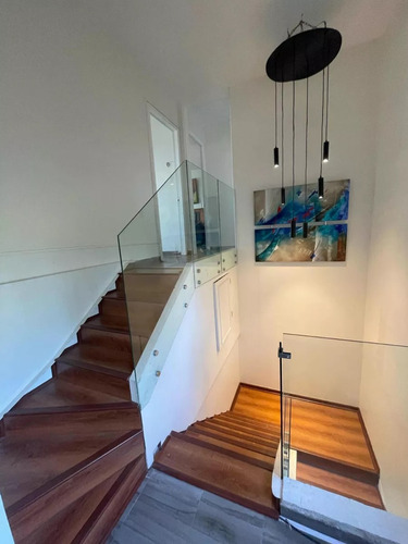 Espectacular Triplex Totalmente Remodelado